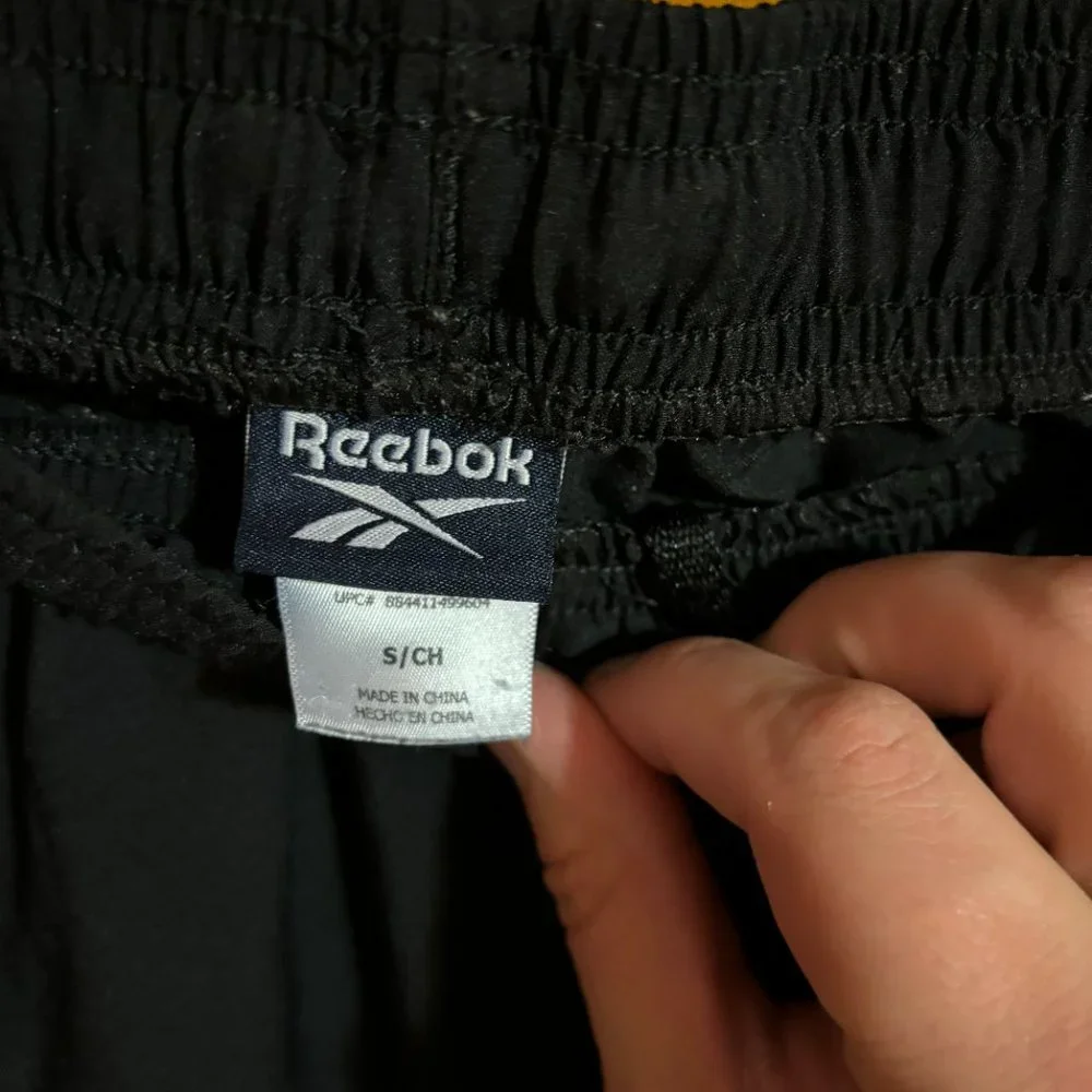 Reebok used good
